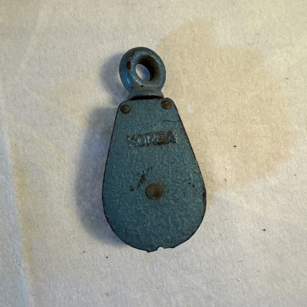 Vintage Metal Pulley Block Single Wheel Fixed Eye